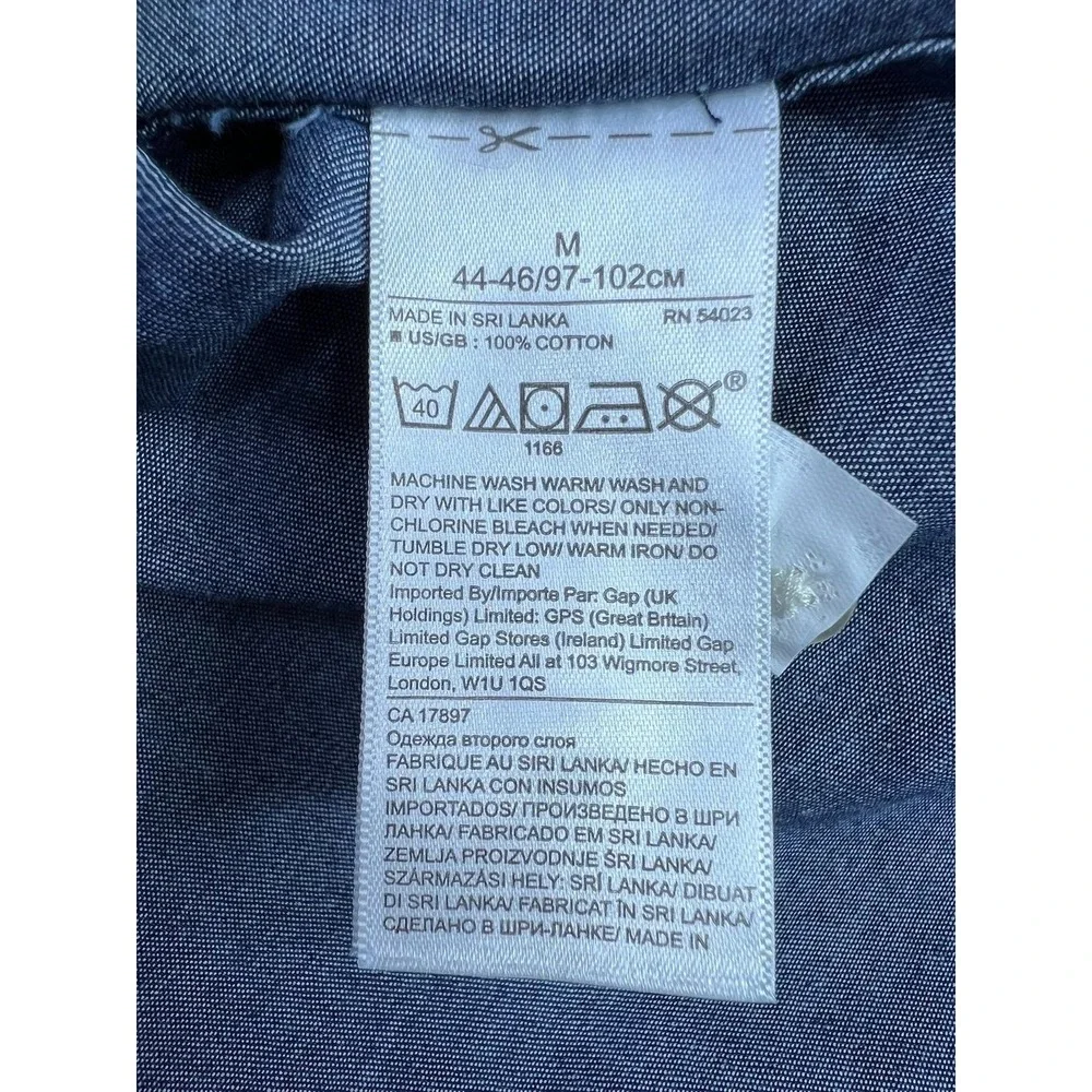 Banana Republic Shirt Mens Medium Blue Chambray Slim Fit Long Sleeve Button Up